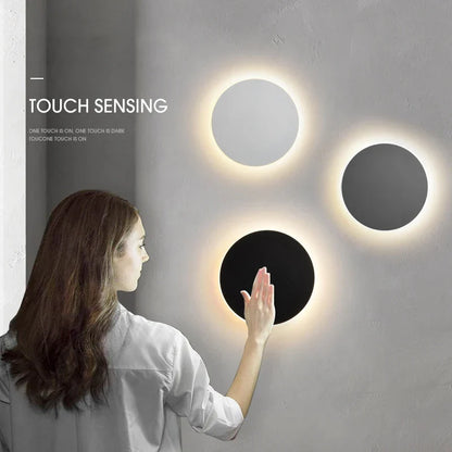 Modern Round LED Wall Light